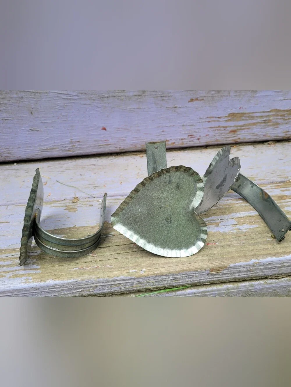 Heart Shaped Wall Hook Vintage Crimped Edge Cottagecore